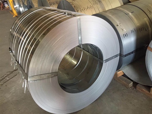 出口打包裝車現(xiàn)場